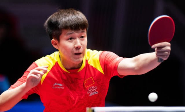 台的中央 台的中央