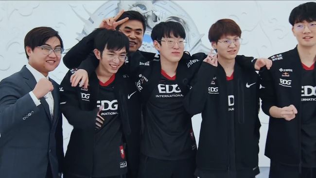 力的比拼 力的比拼