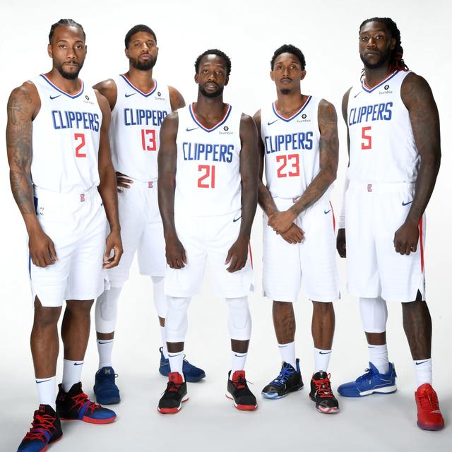 事周末的酒 事周末的酒